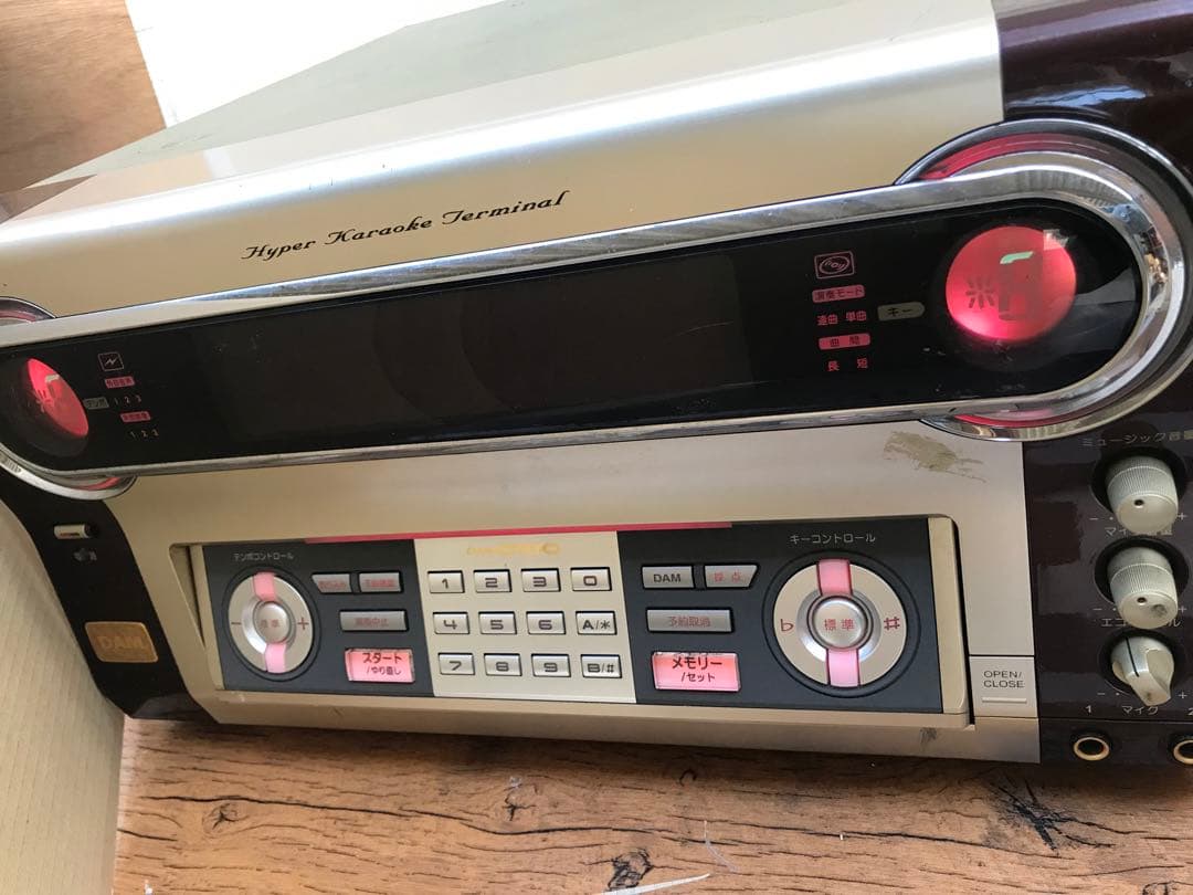 カラオケDAMg-100 通電のみ(F97)