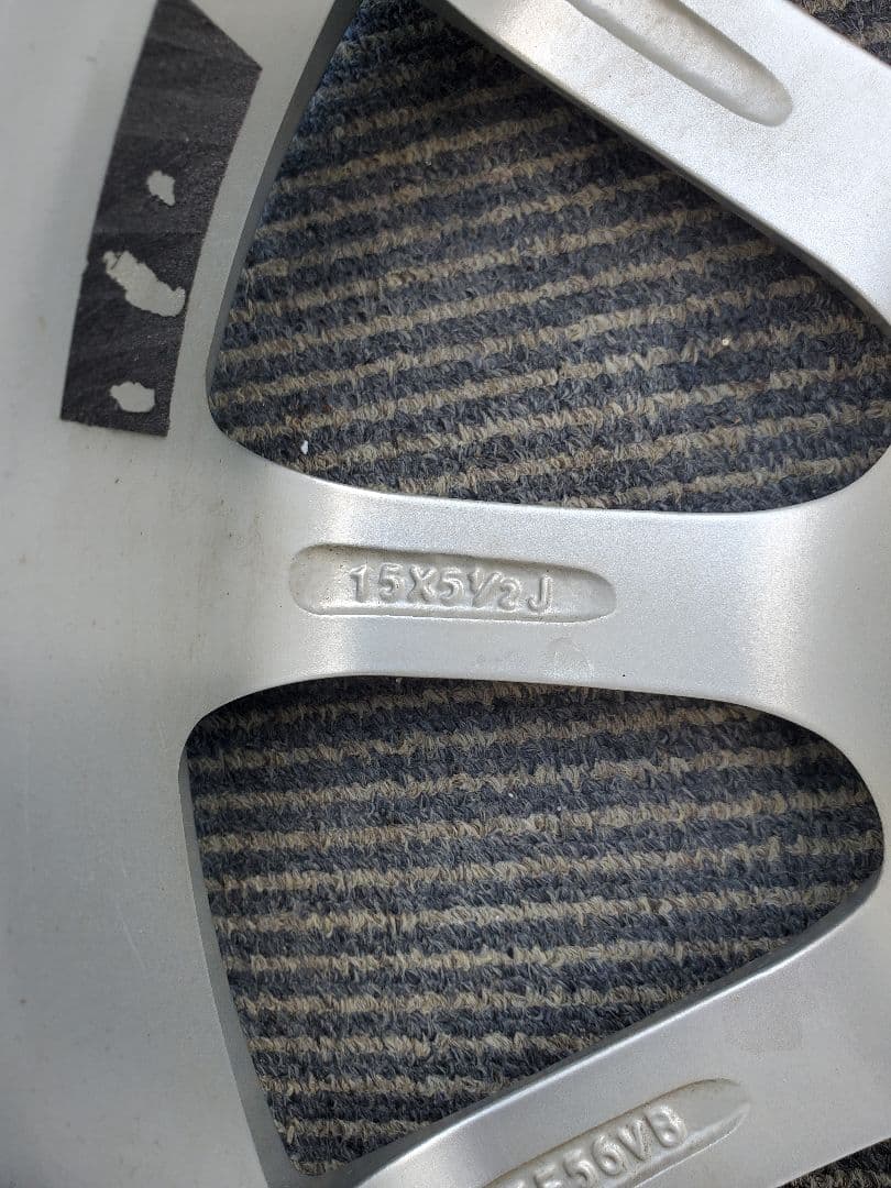 エコホルム 15インチ シルバー 10スポークホイール