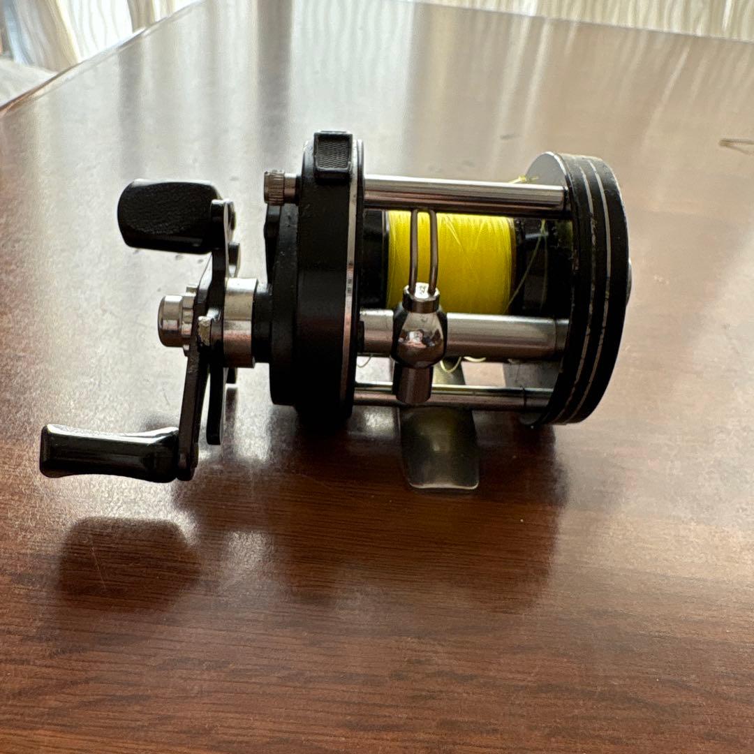 ダイワベイトリール　ミリオネラGS2000