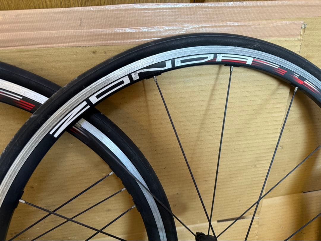 カンパニョーロ　ZONDA C15 シマノフリー