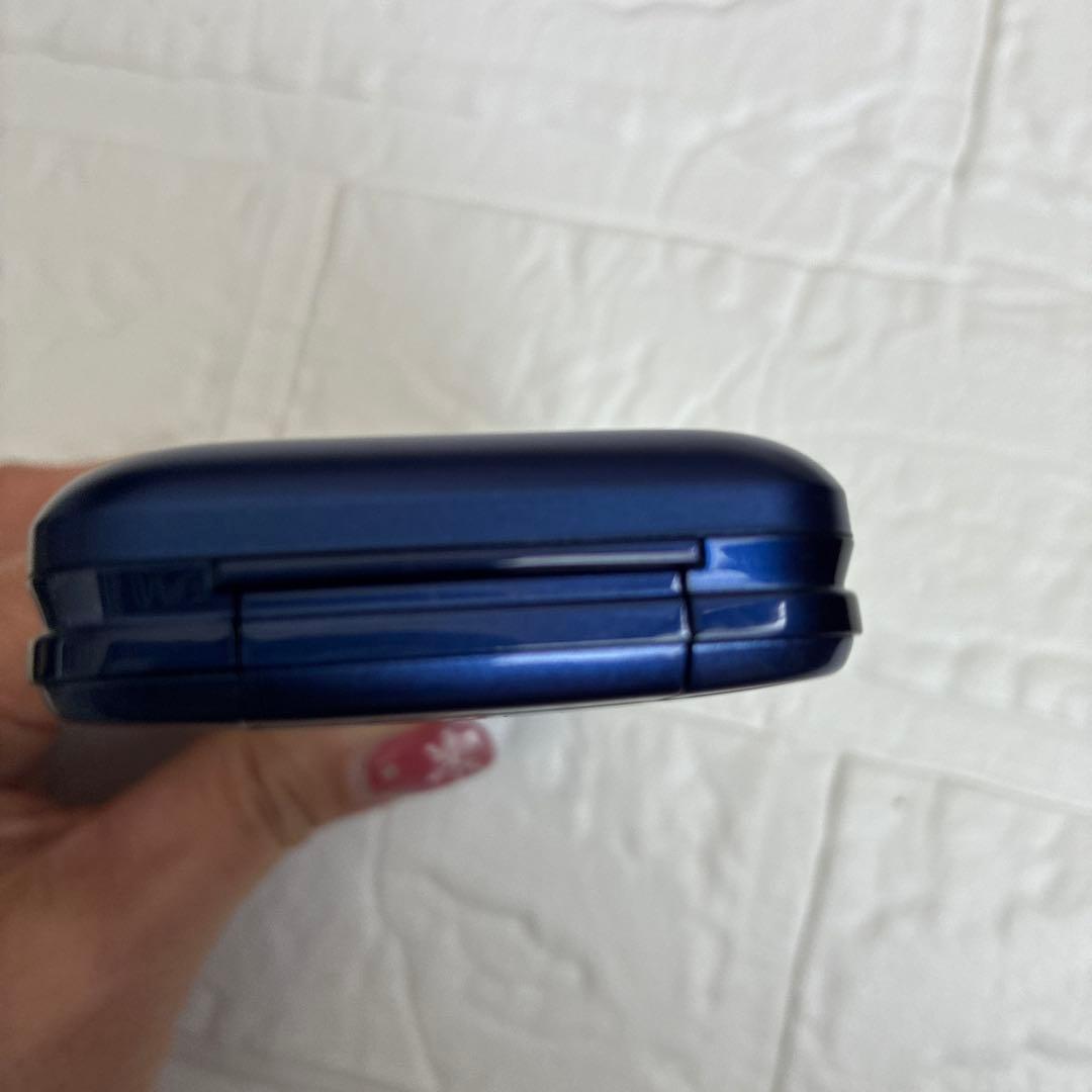 au かんたんケータイライト　KYF43 初期化済み SIMフリー 携帯