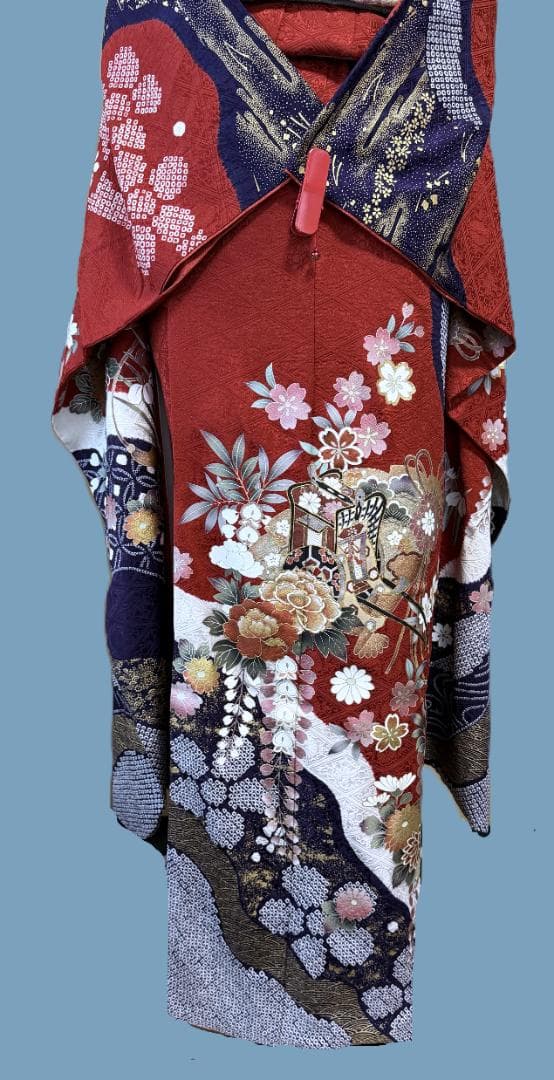 振袖１　御所車に絞り柄振袖と帯のセット　やまと　赤・紺　身丈１６５裄６９