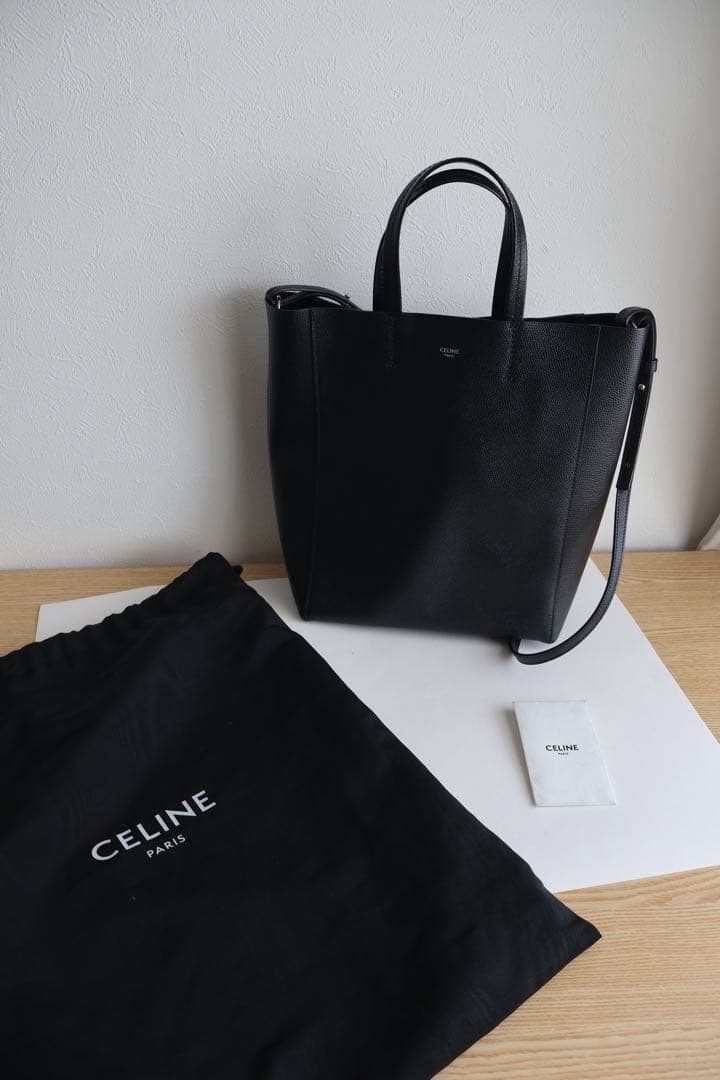 1/29日21時までタイムセール　セリーヌ　ショルダーバッグ　カバ