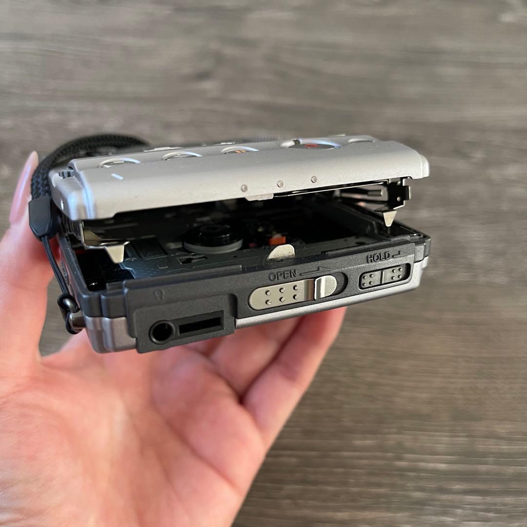 SONY ポータブルMDプレーヤー MZ-B100