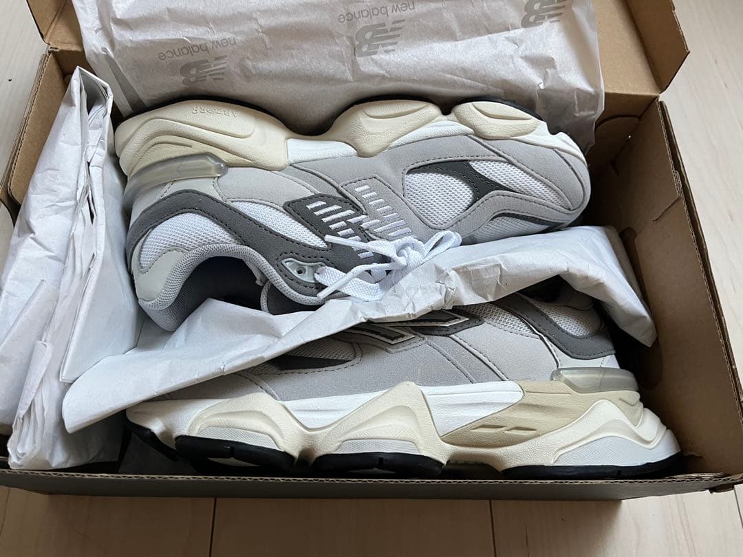 ニューバランス9060 23.5