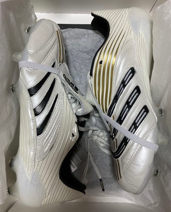 限定復刻モデル 新品アディダス  プレデターアブソリュート FG 28センチ