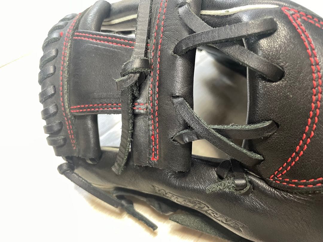 Mizuno ミズノ　左利き　左用　硬式野球グローブ 黒/赤