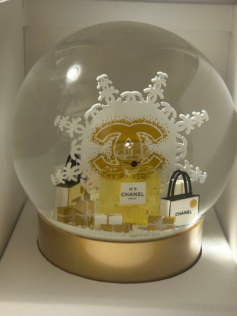 ⭐*︎様 シャネル　スノードーム　2024ホリデー　ノベルティ