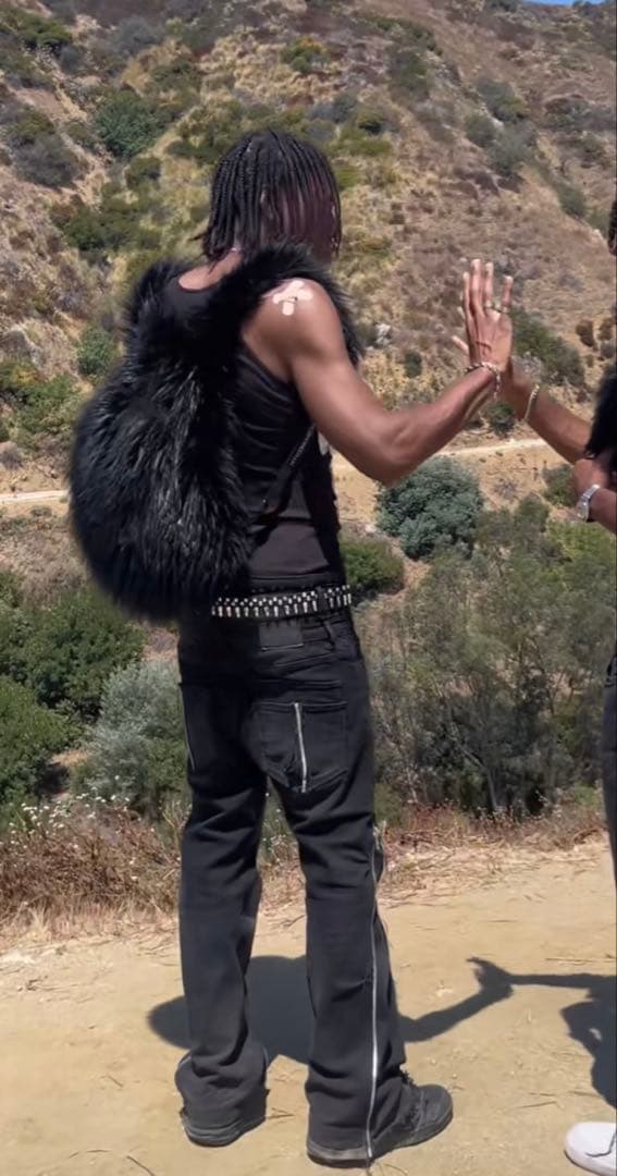 MIKADO着用　ファーリュック　最安値！