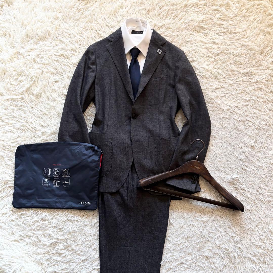 <極美品>LARDINI easy wear 新ロゴ グレー ウールスーツ 46