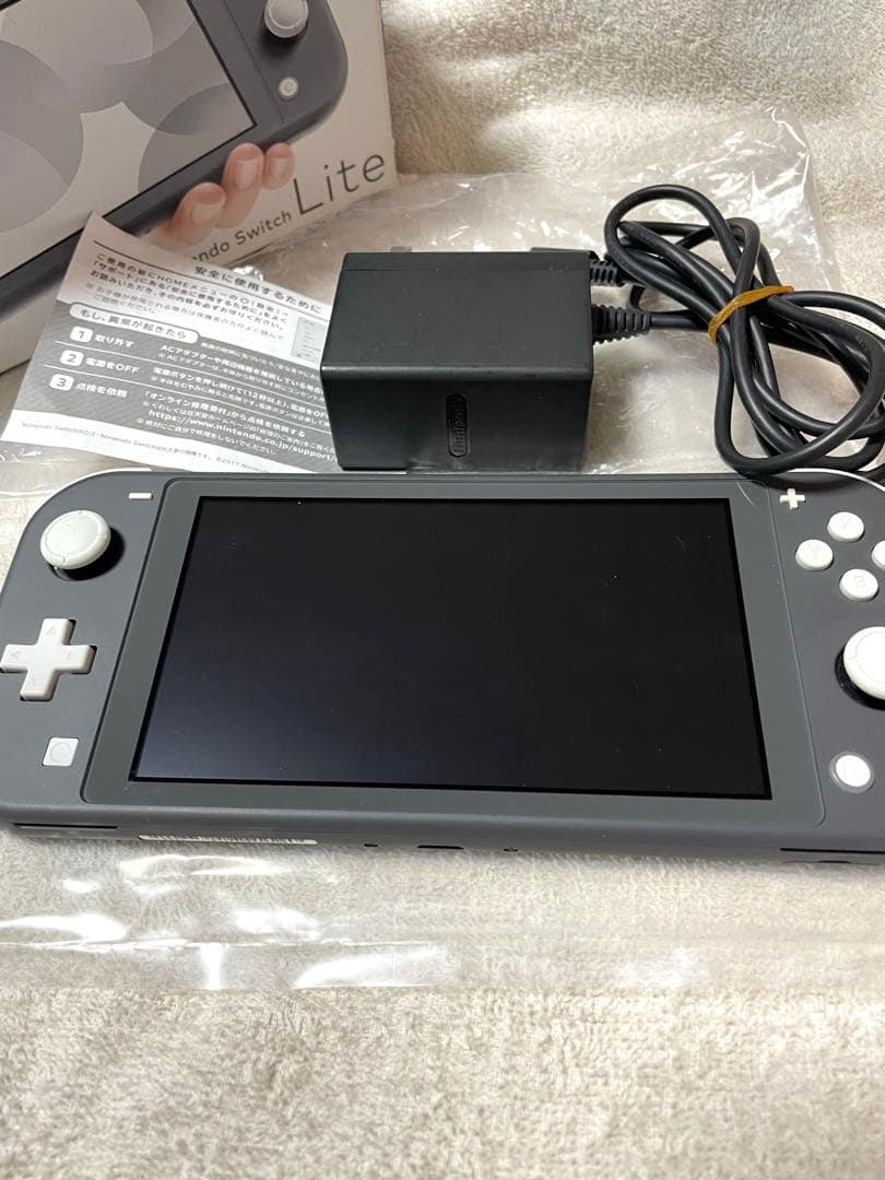 【極美品】Nintendo Switch Lite グレー付属品完備・動作確認済