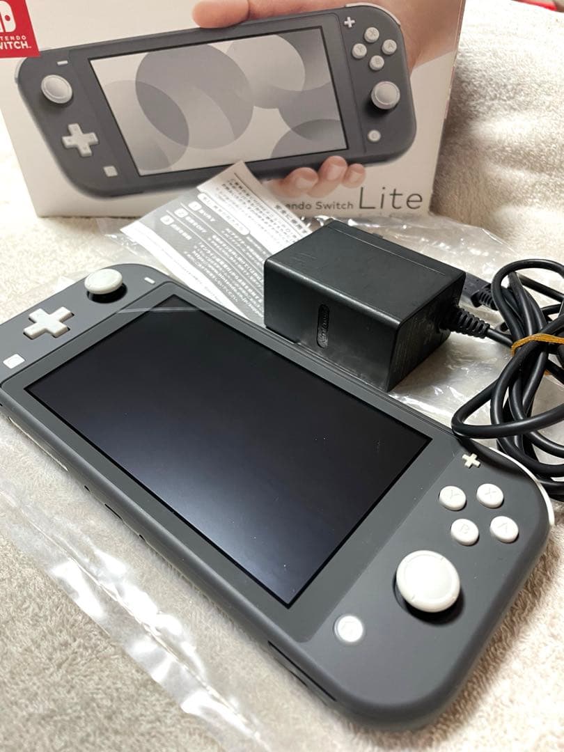 【極美品】Nintendo Switch Lite グレー付属品完備・動作確認済