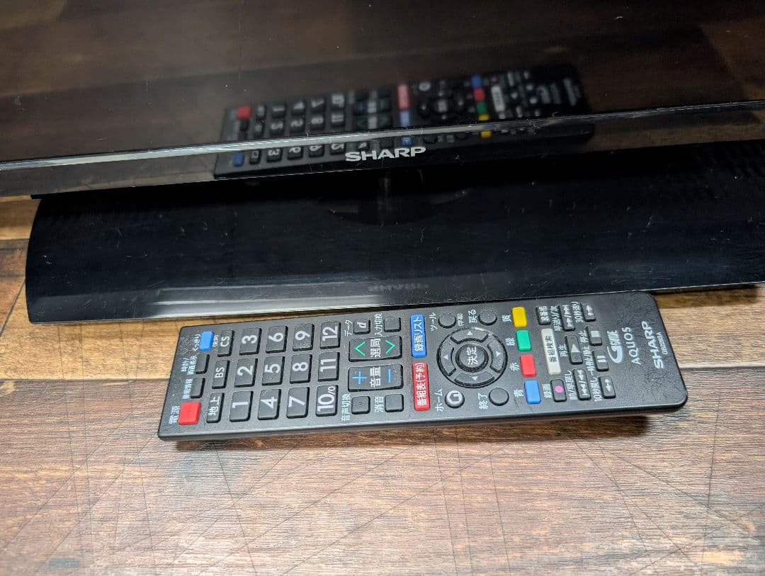 【歳末特価】シャープ　液晶テレビ　2017　LC-32H40