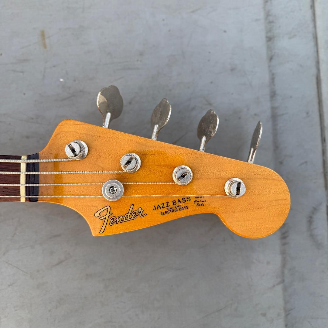ベース FENDER JAZZ BASS TRADE MARK