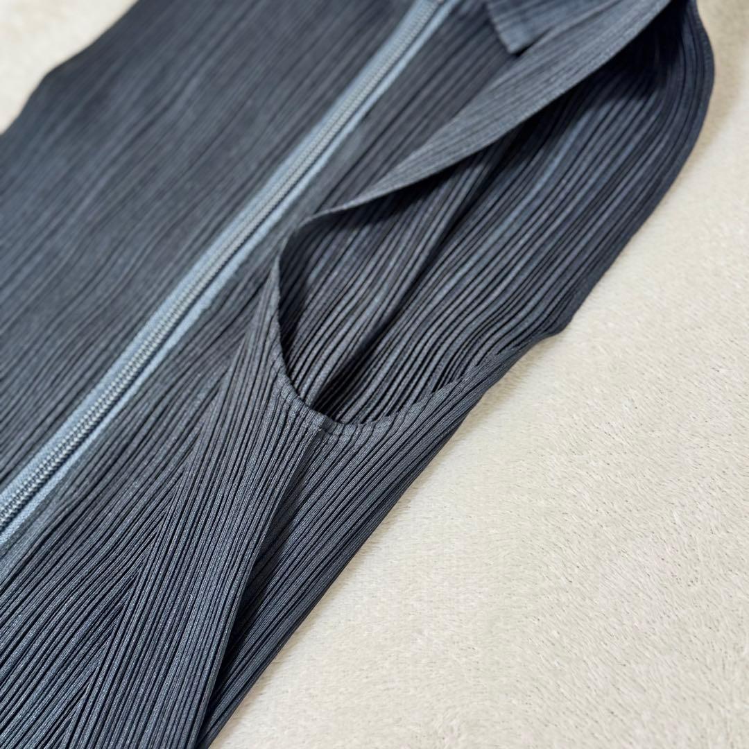 極美品✨PLEATS PLEASE オールインワン　ネイビー　ジップ　Mサイズ