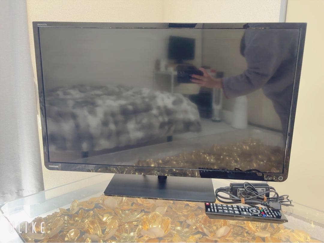 TOSHIBA 液晶テレビ 本体