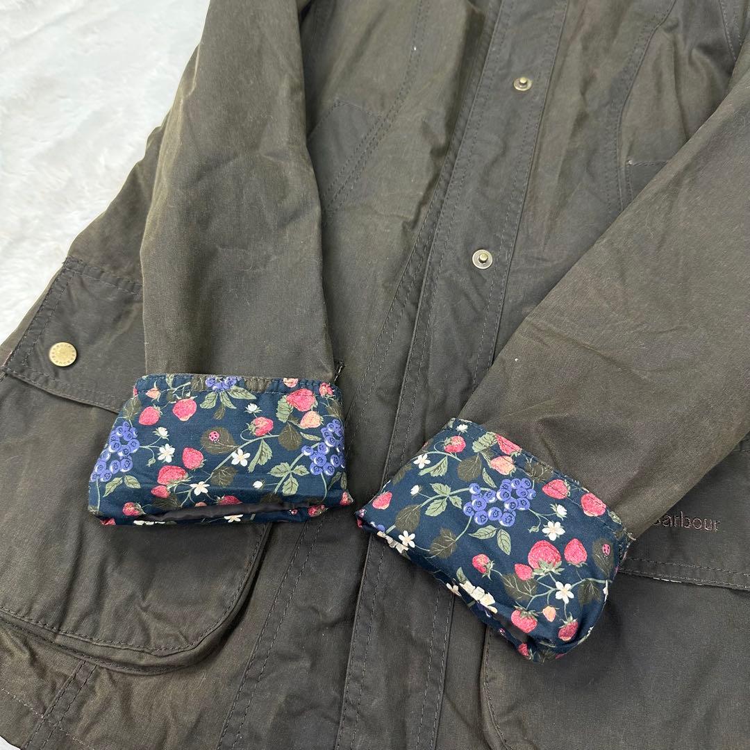 ✨希少✨激レア✨Barbour 花柄裏地オイルドジャケット 英国製 花柄