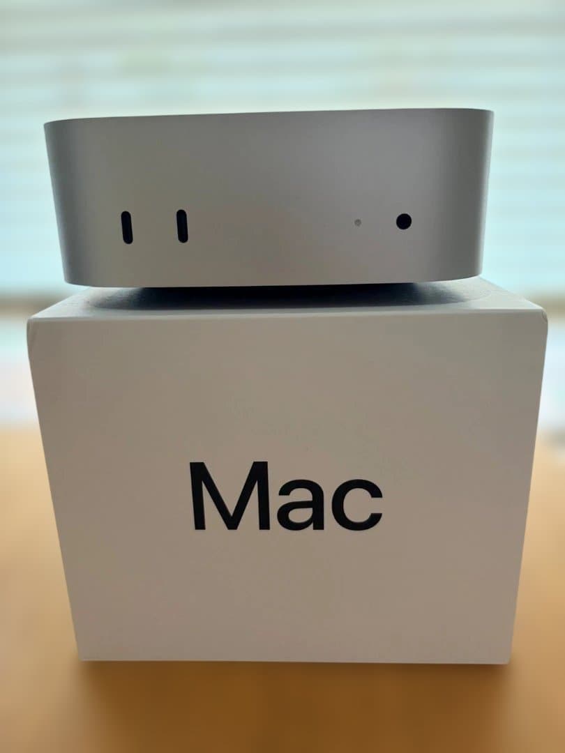 新品同様 Mac mini M4/16G/256GB アップル公式ストア購入品
