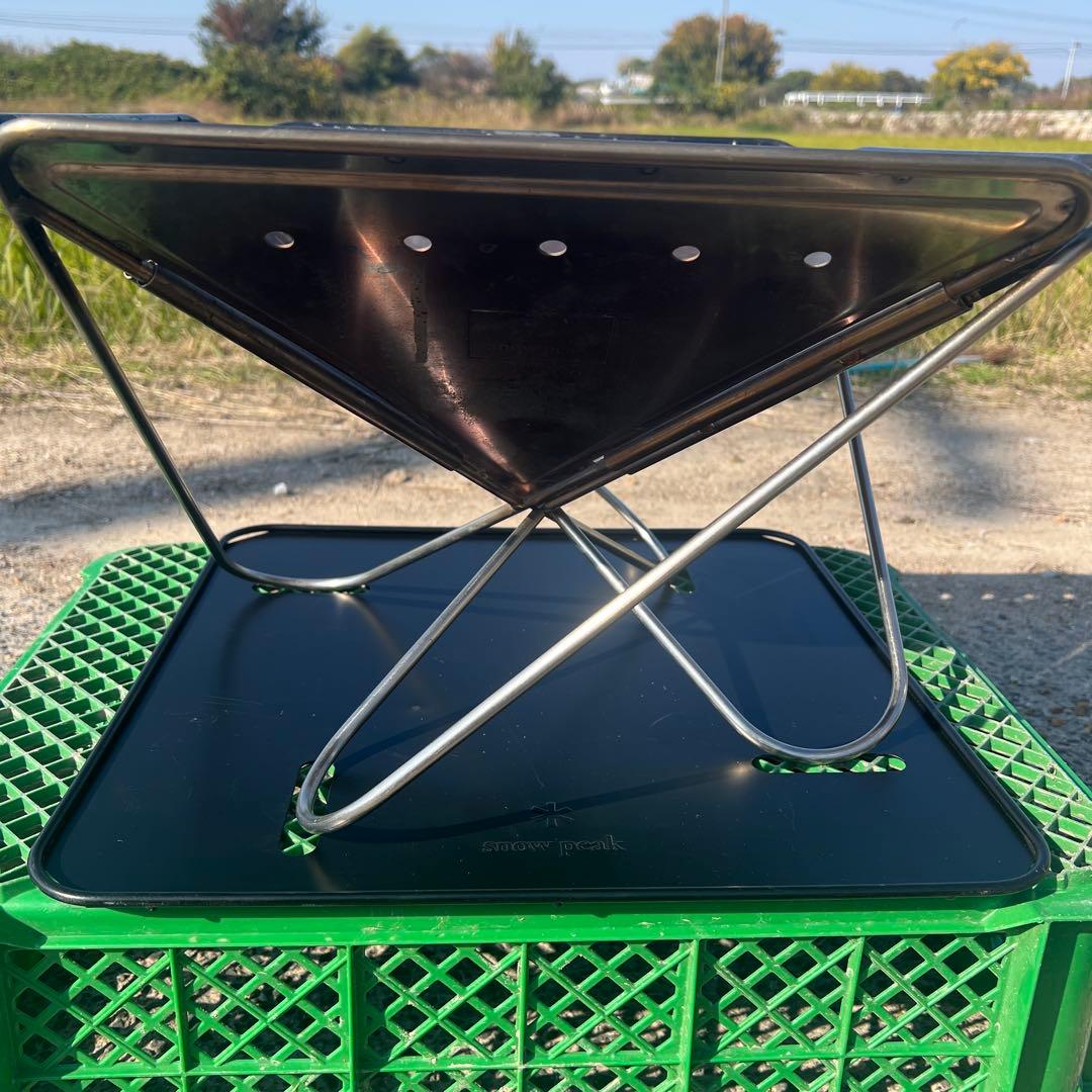  peak 焚き火台 ステンレス製 専用マット付き