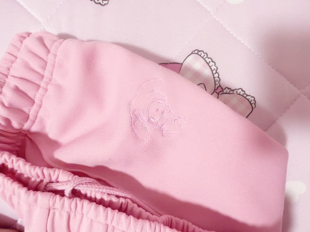 マイメロ ピンクジャージ 上下セット ドンキ