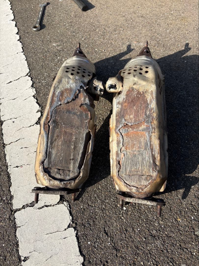 51フーガ　触媒　キャタライザー