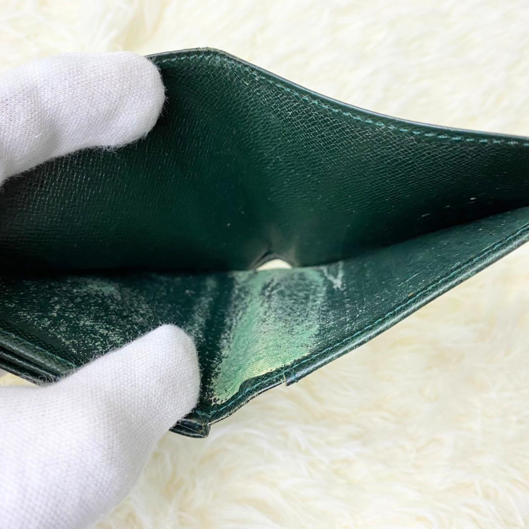 LOUIS VUITTON ルイヴィトン　タイガ　二つ折り財布　グリーン系