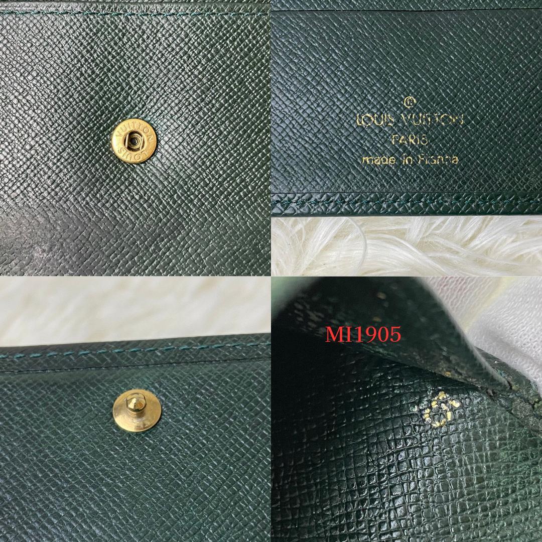 LOUIS VUITTON ルイヴィトン　タイガ　二つ折り財布　グリーン系
