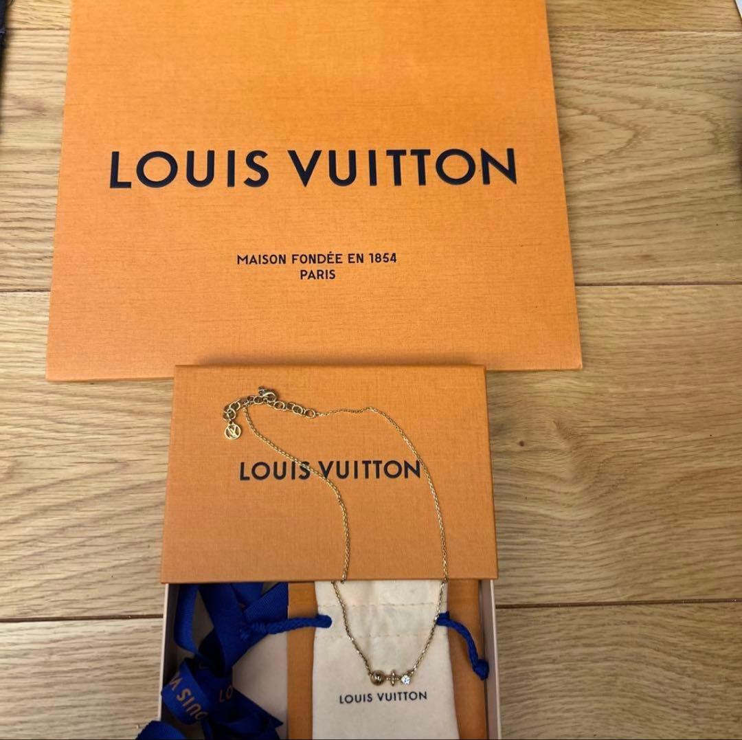 LOUIS VUITTON ゴールドビーズネックレス