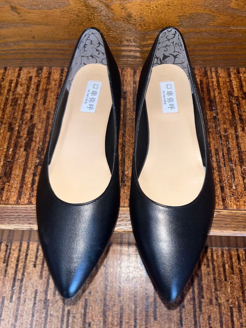 ⭐︎専用⭐︎ 卑弥呼⭐︎美品 黒 ポインテッドトゥ フラットシューズ 23cm