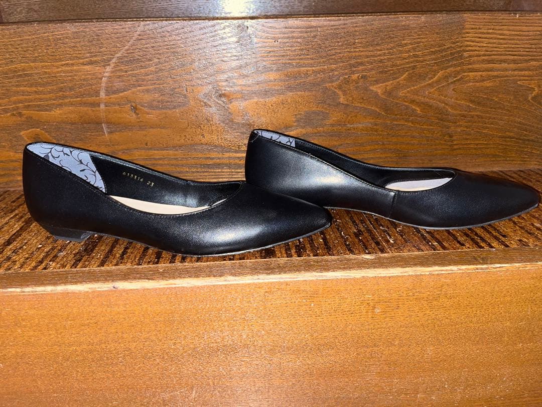 ⭐︎専用⭐︎ 卑弥呼⭐︎美品 黒 ポインテッドトゥ フラットシューズ 23cm