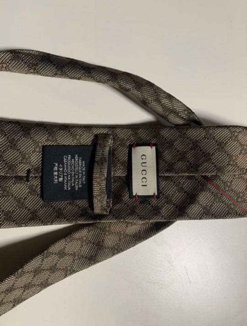 GUCCI ネクタイ　GGパターン柄　シルク