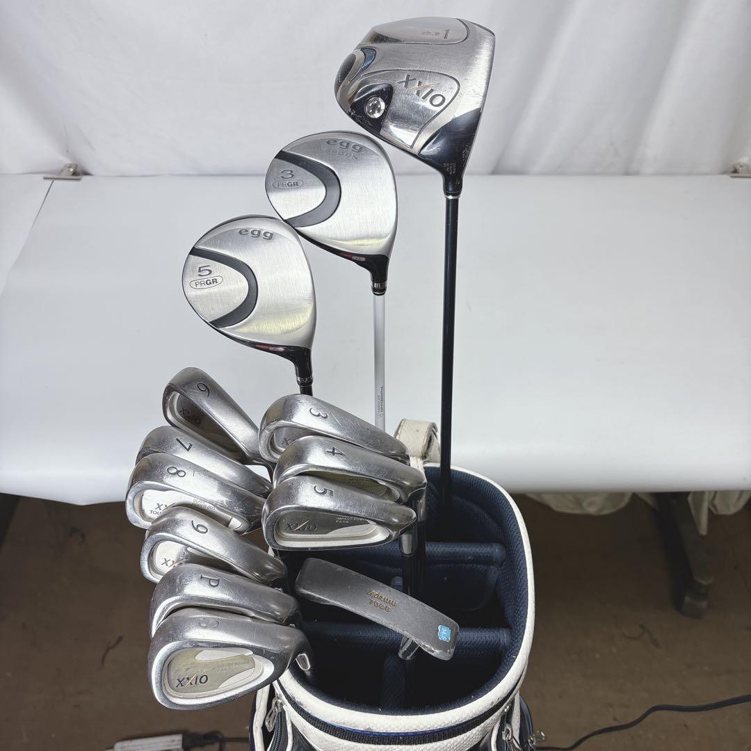 【激安‼️】ゼクシオ XXIO キャディバッグ付 男性右利き ゴルフクラブセット