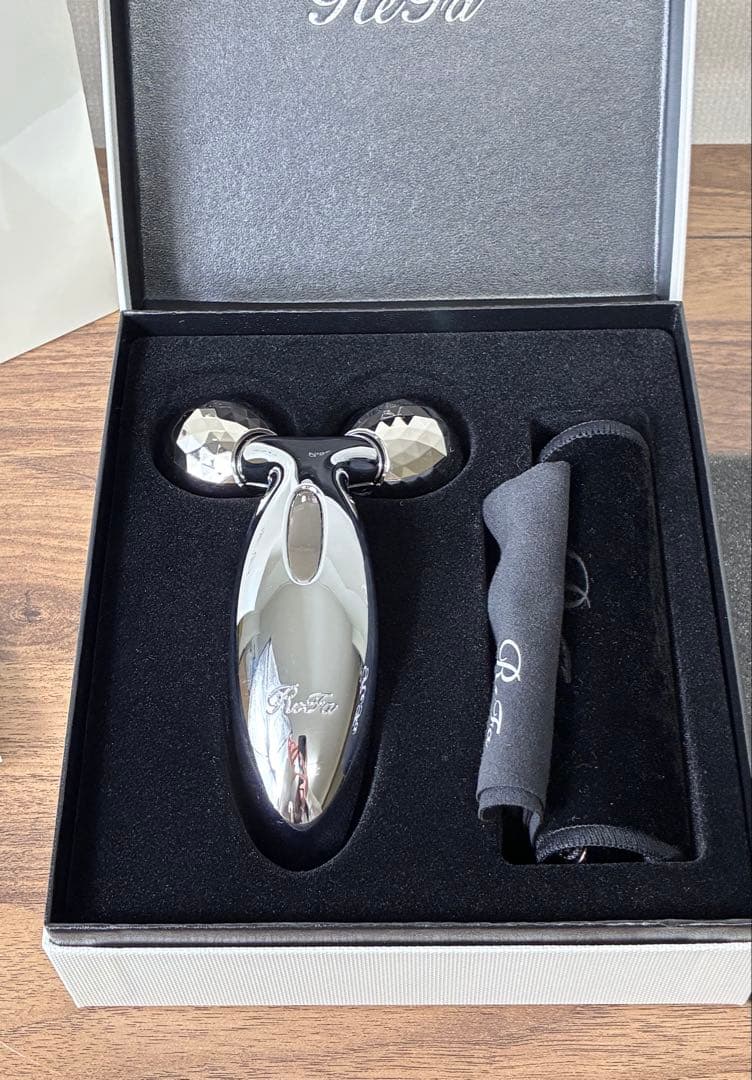 【新品未使用】リファカラット　ReFa CARAT PEC-L1706