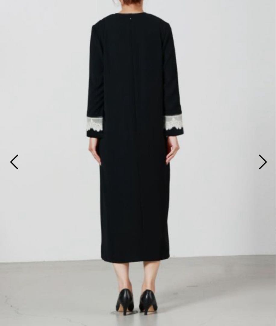 LOKITHO(ロキト) LACED V NECK TUNIC DRESS