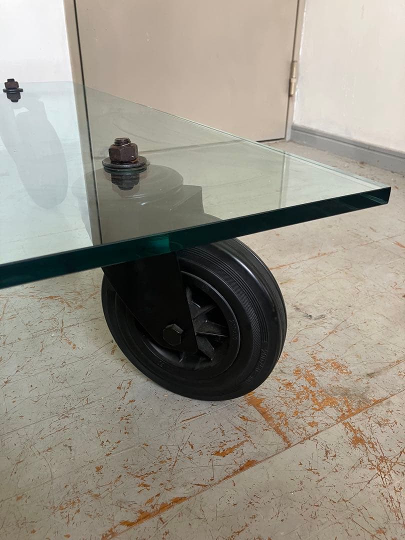 カッシーナIXC フォンタナアルテ コンルオーテガラステーブル 送料込み