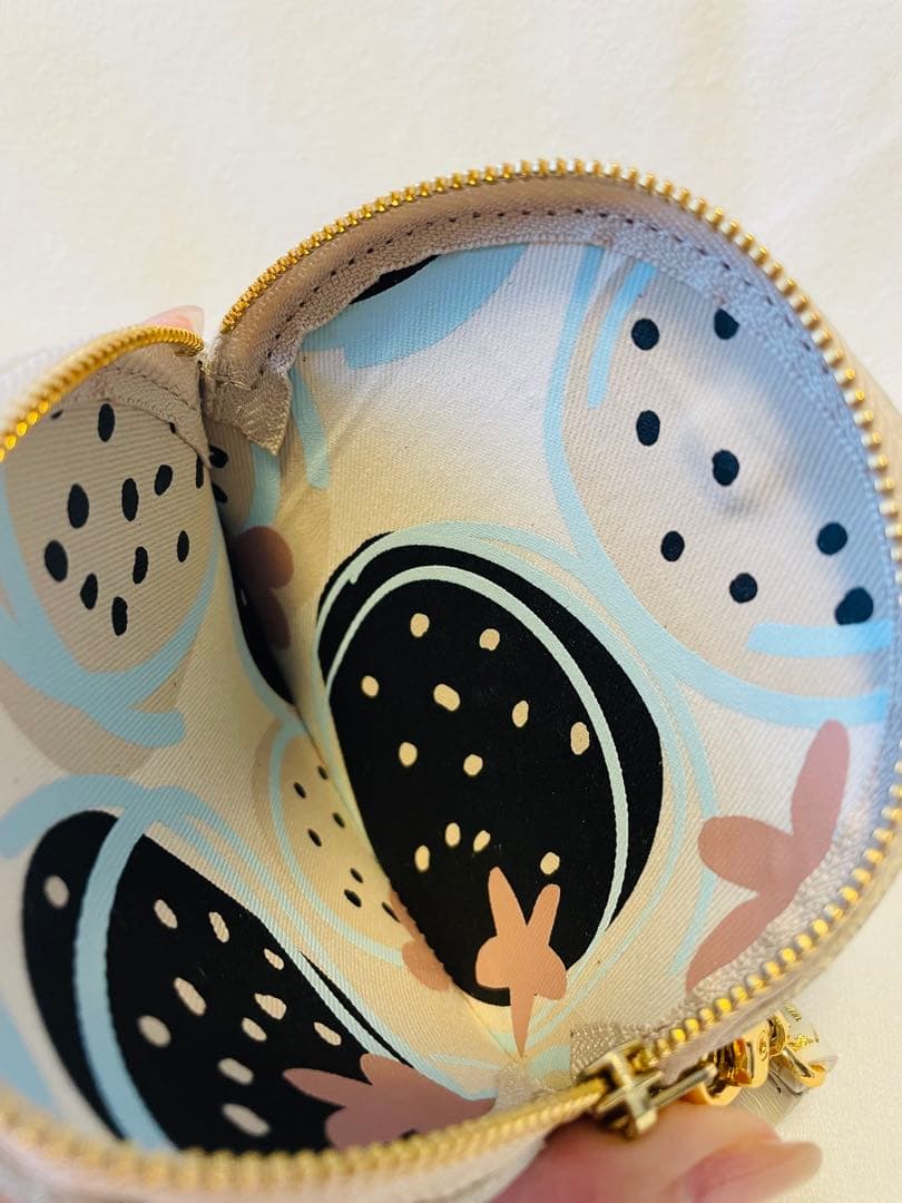 【 ✨️値下げ中✨️連休限定✨️ 】イアンヌ ポアレット エッフェル塔から花束を