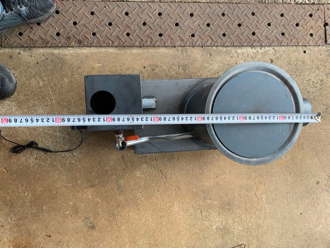 廃油ストーブ 煙突アダプタ付き80mm、100mm,106mm煙突使えます。