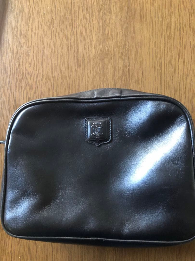 Celine ブラックレザー ショルダーバッグ　セリーヌ