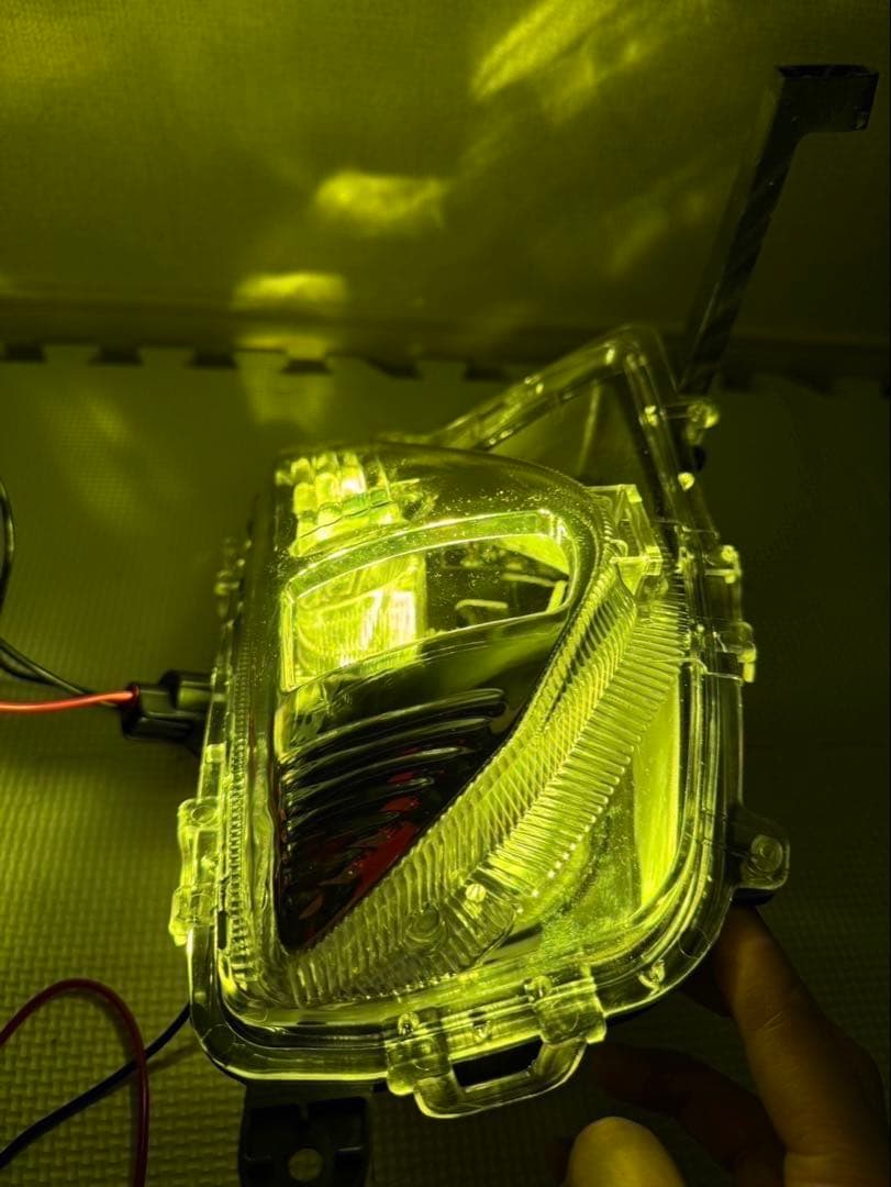 50プリウス 前期対応加工フォグランプ【バルブ交換式／H8・H11・H16対応】