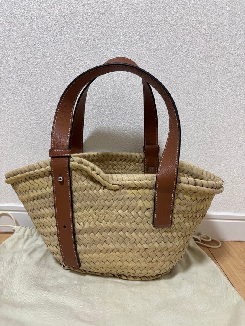 【最終値下げ】LOEWE かごバッグ ※付属の巾着付き