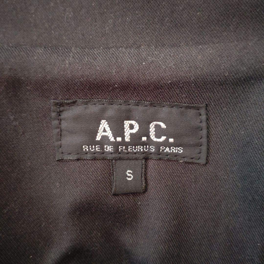 A.P.C ケープ ブラック サイズS