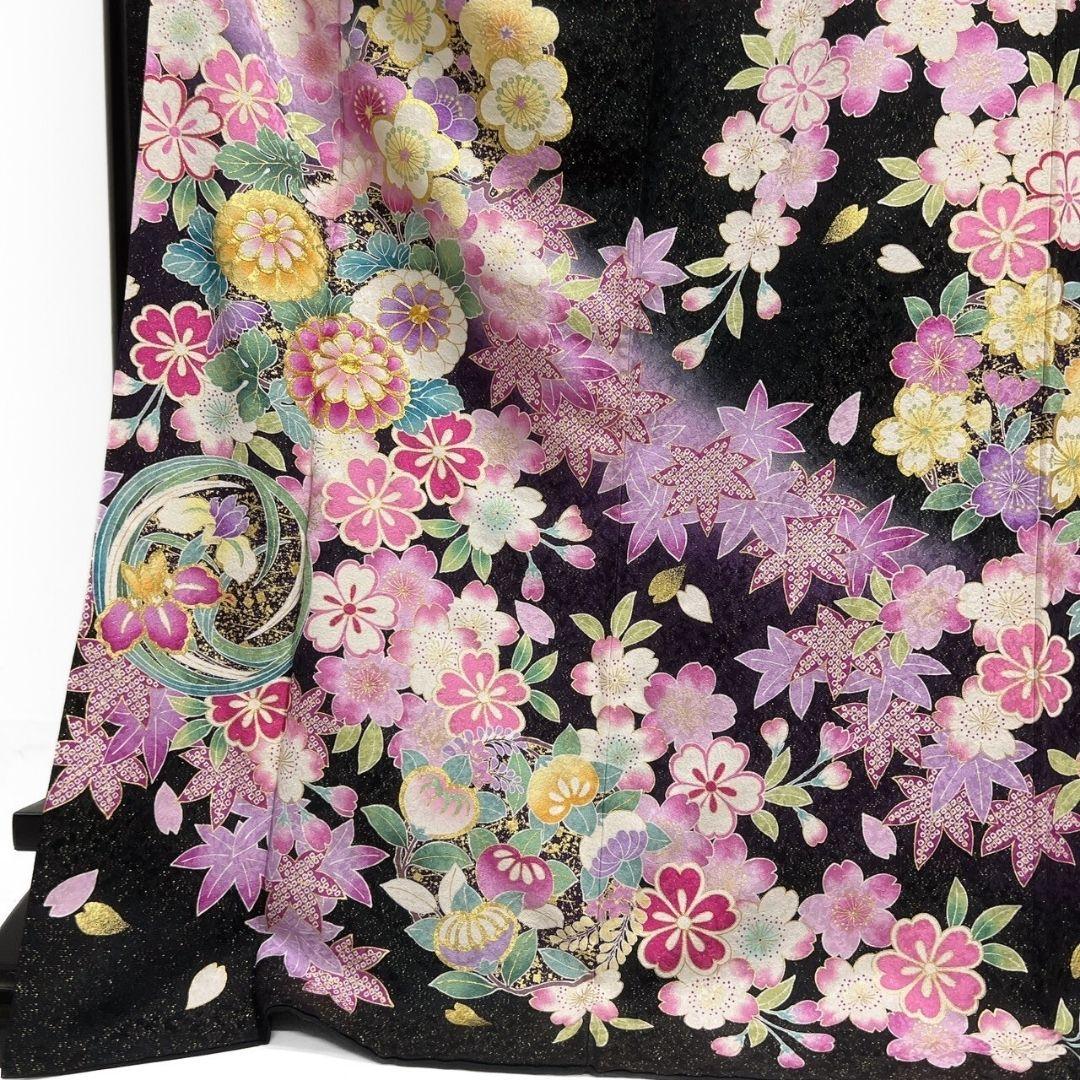 金通し　金駒刺繍　金彩　菊花　楓　桜花　振袖　着物　013a p