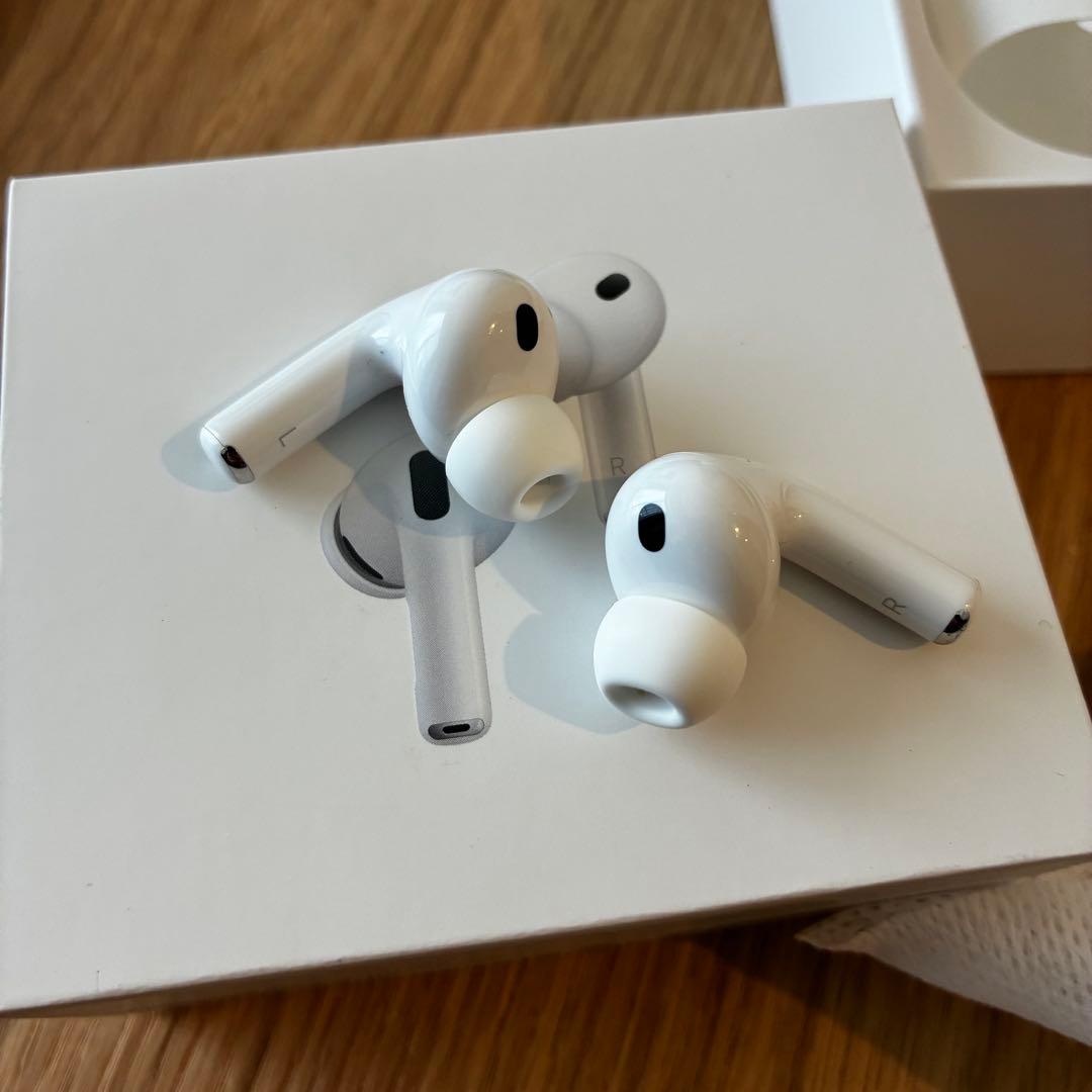 【美品】AirPods Pro 3 第3世代 Apple Store ケース
