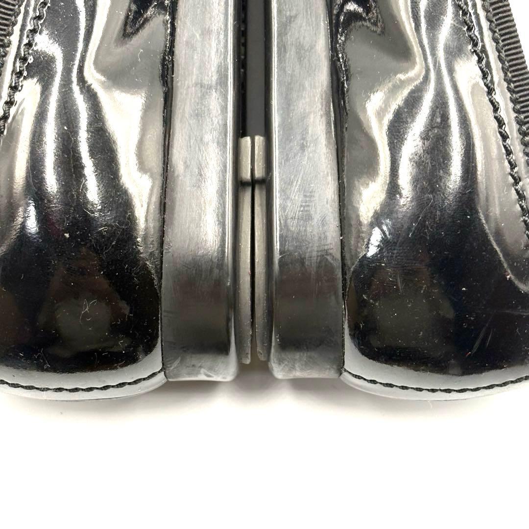 【超美品】フェラガモ　24.5 フラットシューズ　エナメル　黒　リボン