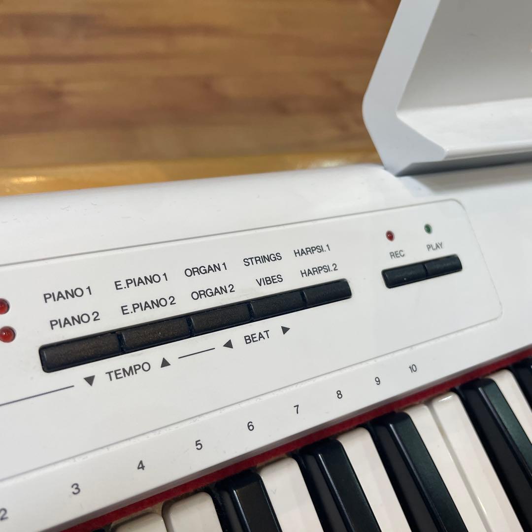 Yamaha ヤマハ NP-12 PIAGGERO ホワイト キーボード