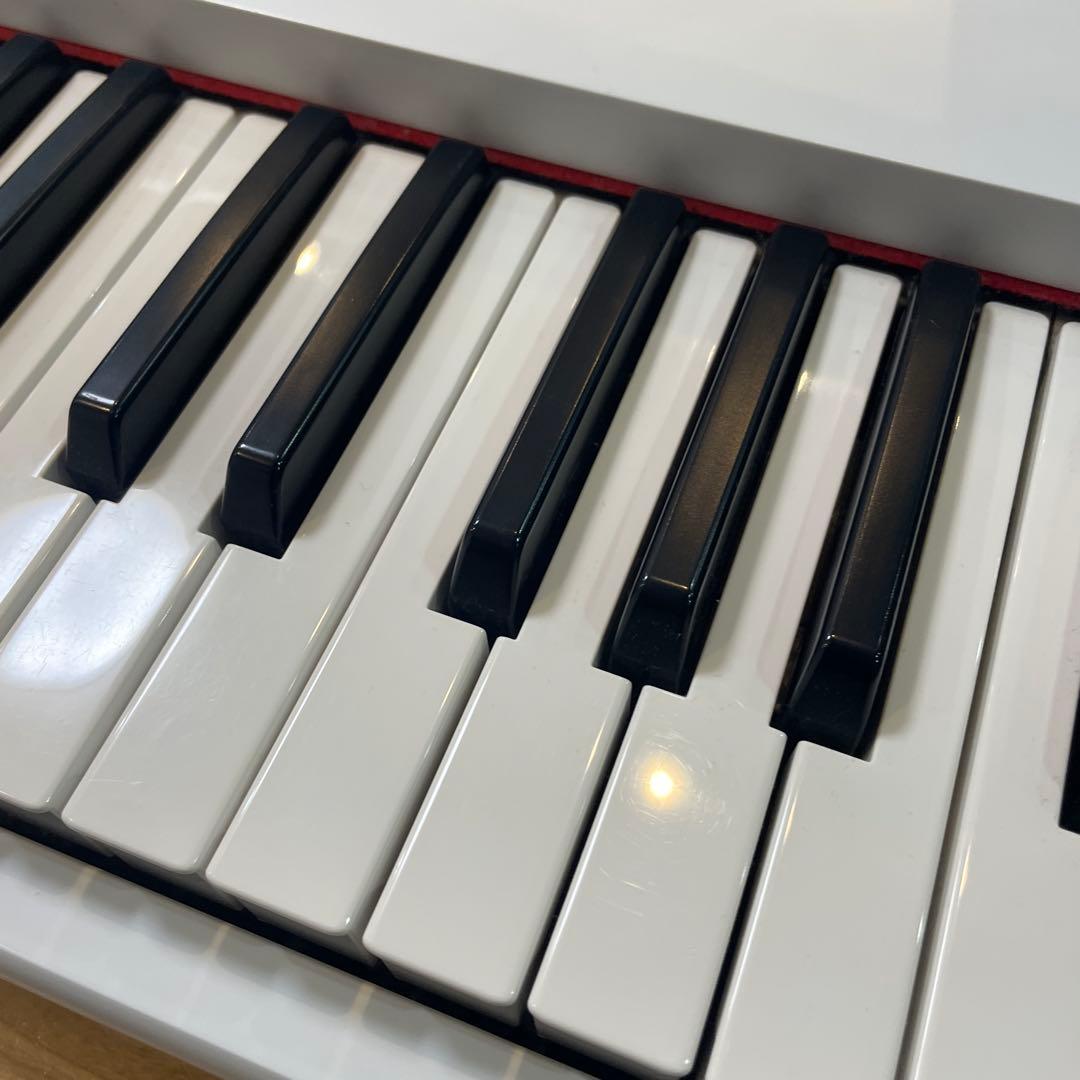 Yamaha ヤマハ NP-12 PIAGGERO ホワイト キーボード