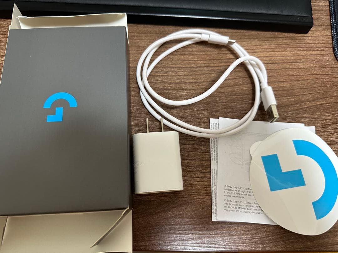 Logitech G Cloud Gaming Handheld 7インチ