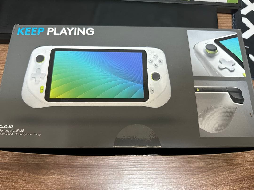 Logitech G Cloud Gaming Handheld 7インチ