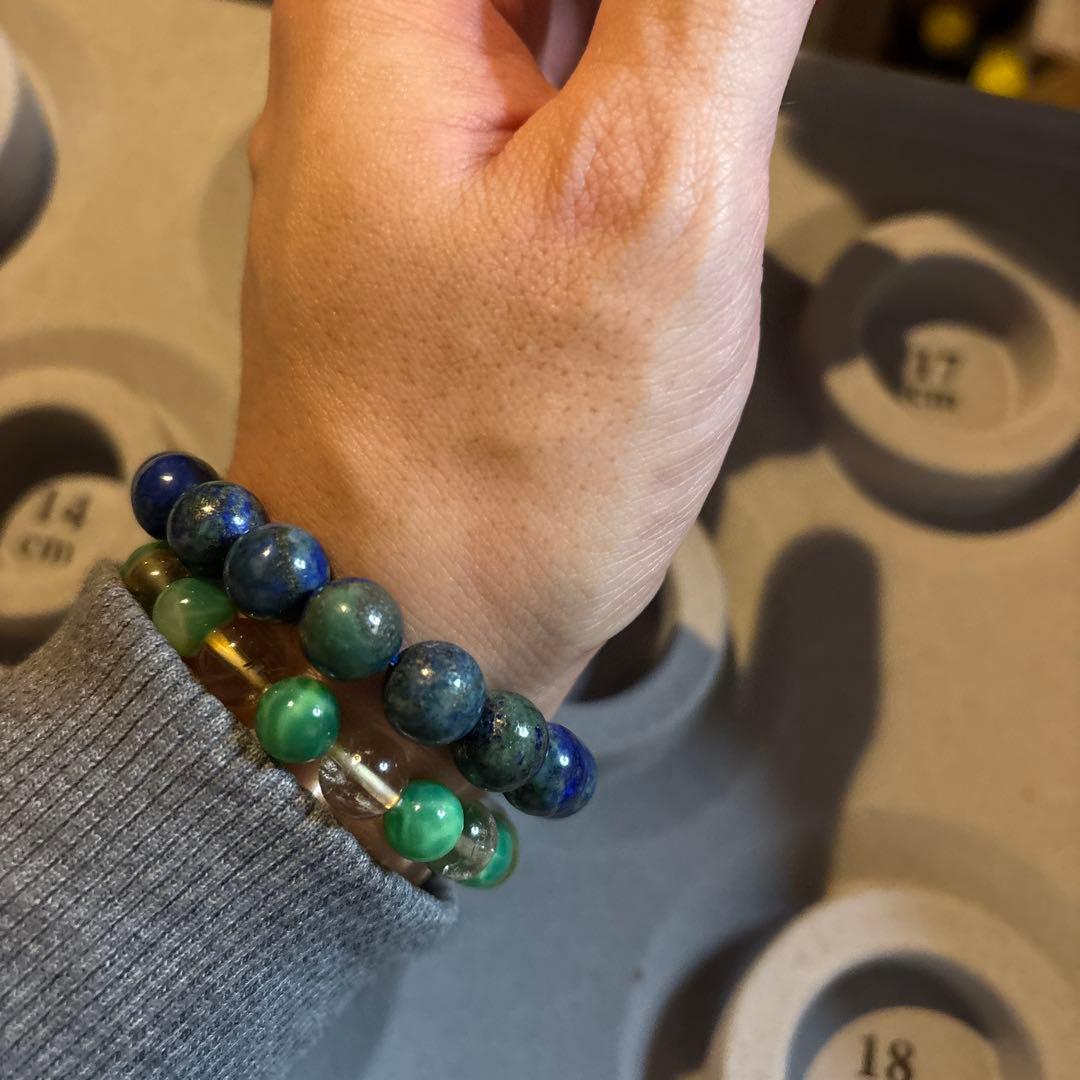 アジェロマラカイト！アズライとマラカイトぎ混ざった石！すごーい！