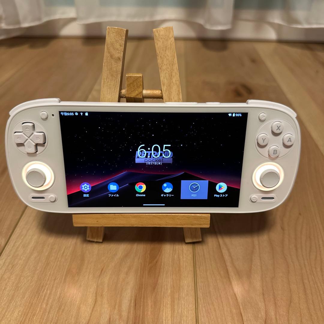 Retroid pocket 5 ホワイト